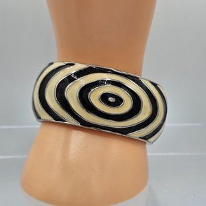 Enamel Black White Groovy Abstract Huge Clamper Bracelet